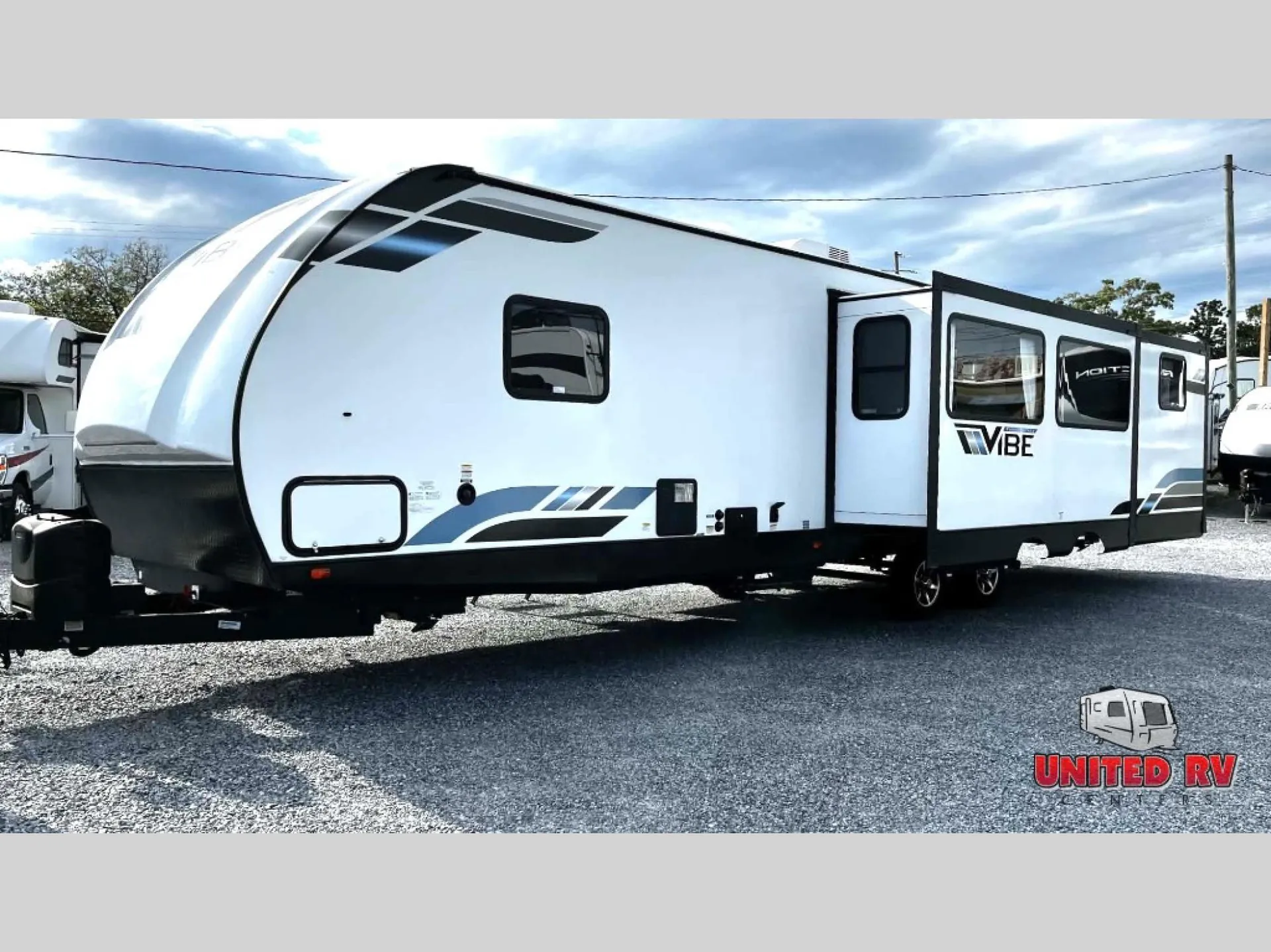 2022 Forest River Vibe 34BH - Photo 4