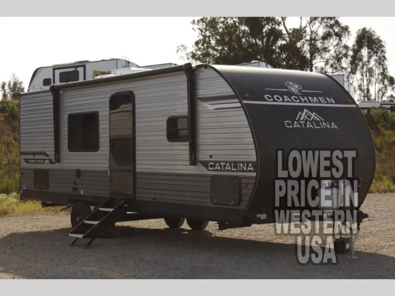 2026 Coachmen Catalina Summit Series 8 261BH - Photo 3