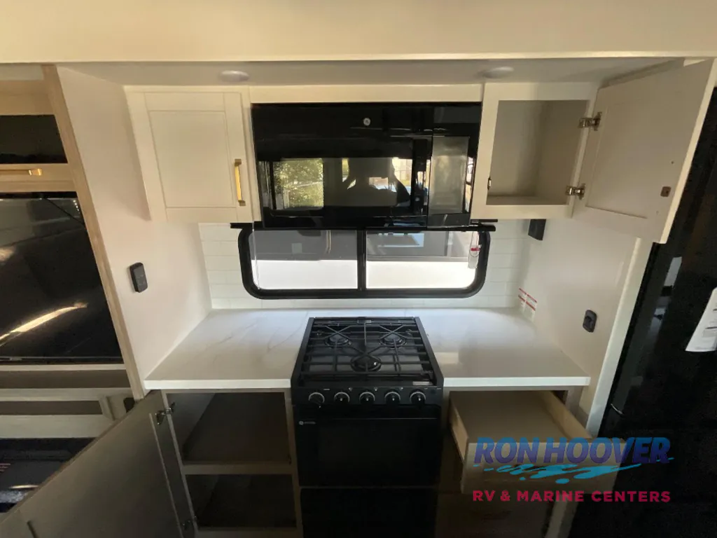 2026 Jayco Eagle 321RSTS, Photos photo 9