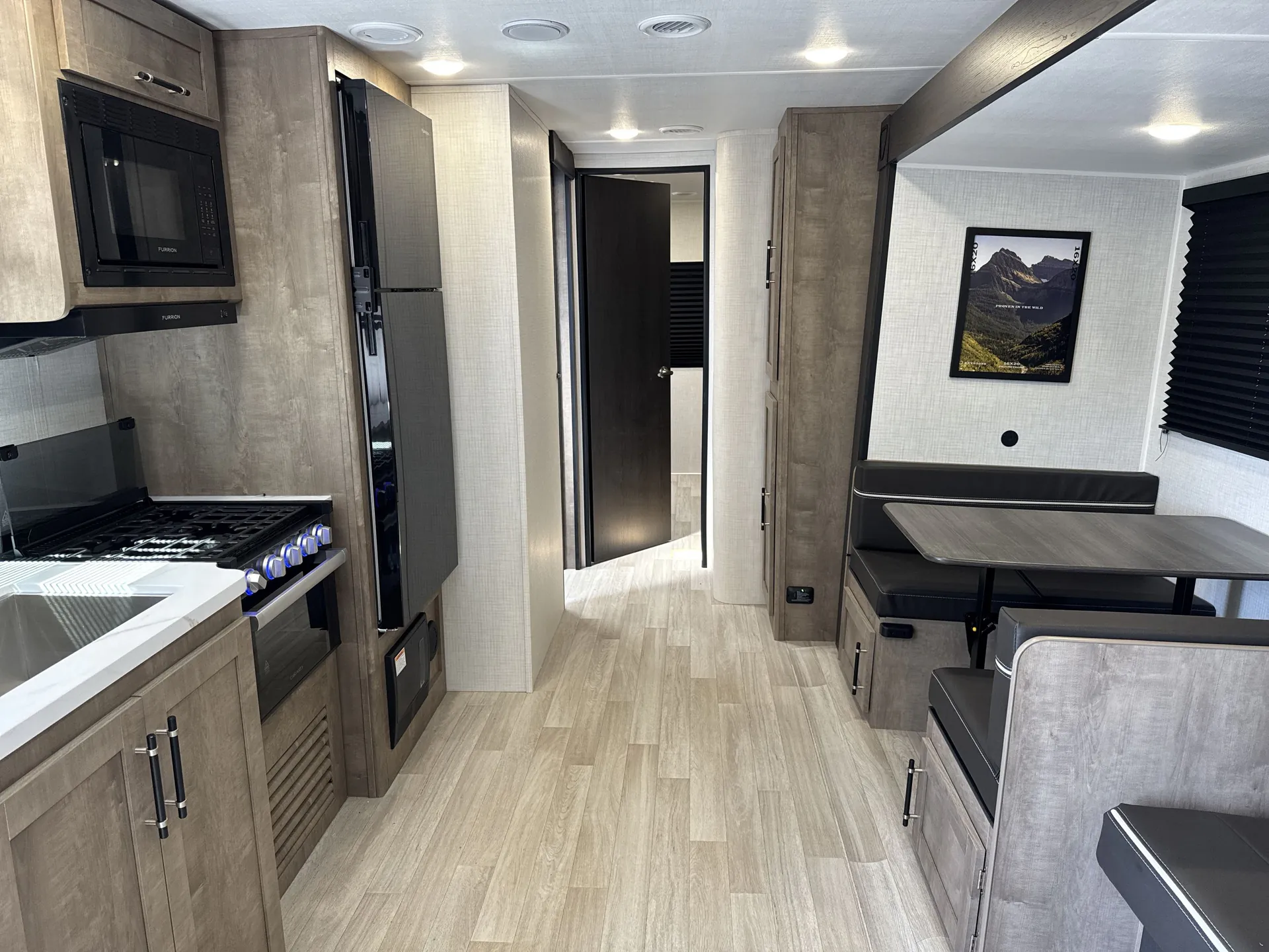 2026 Keystone Springdale Max 3100XBR — wide interior living