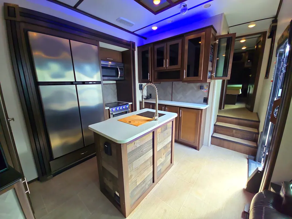 2019 Jayco Seismic Luxury Series 3512, Photos photo 6