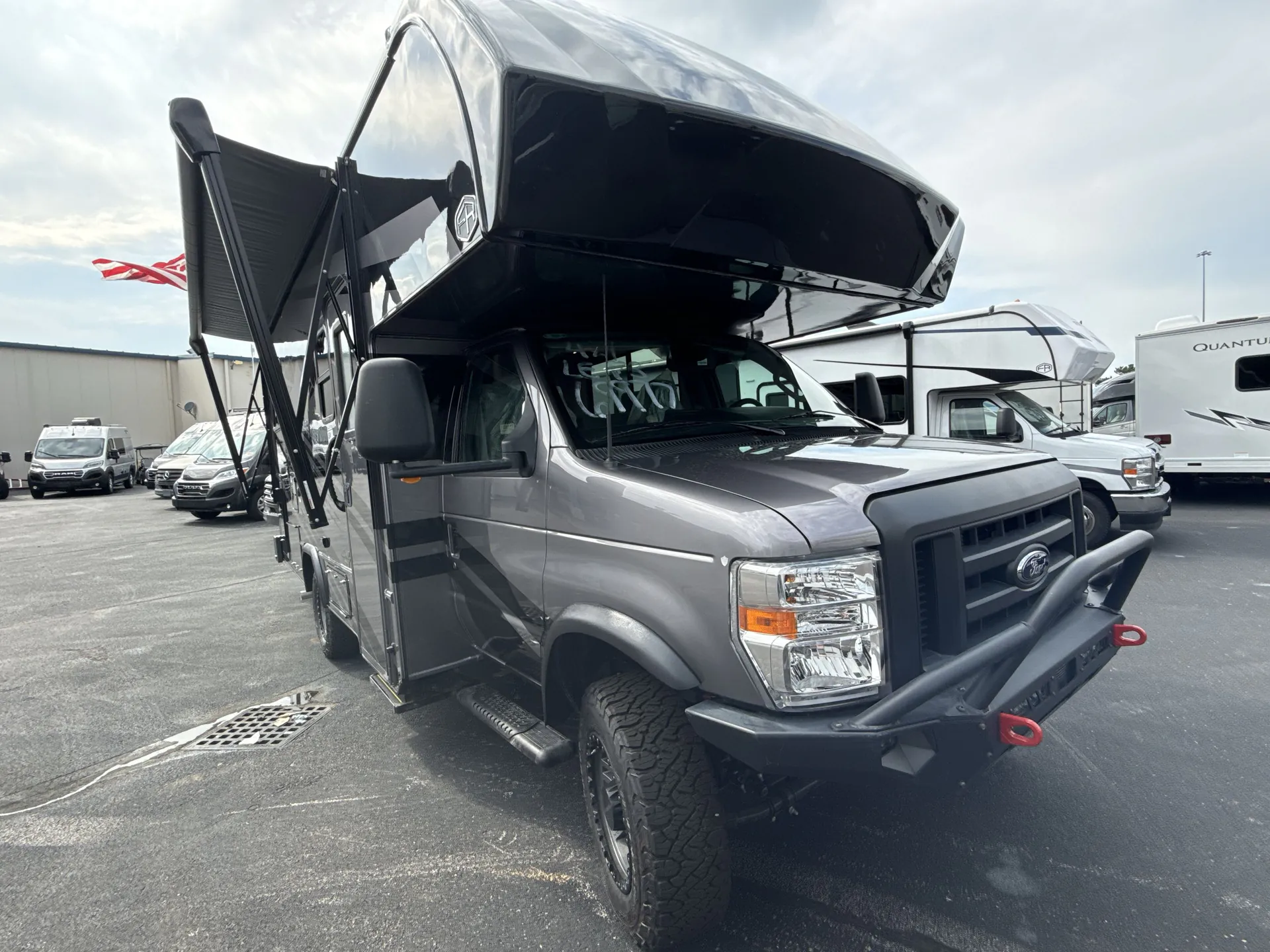 2027 Forest River Forester 23514X4 - Photo 2