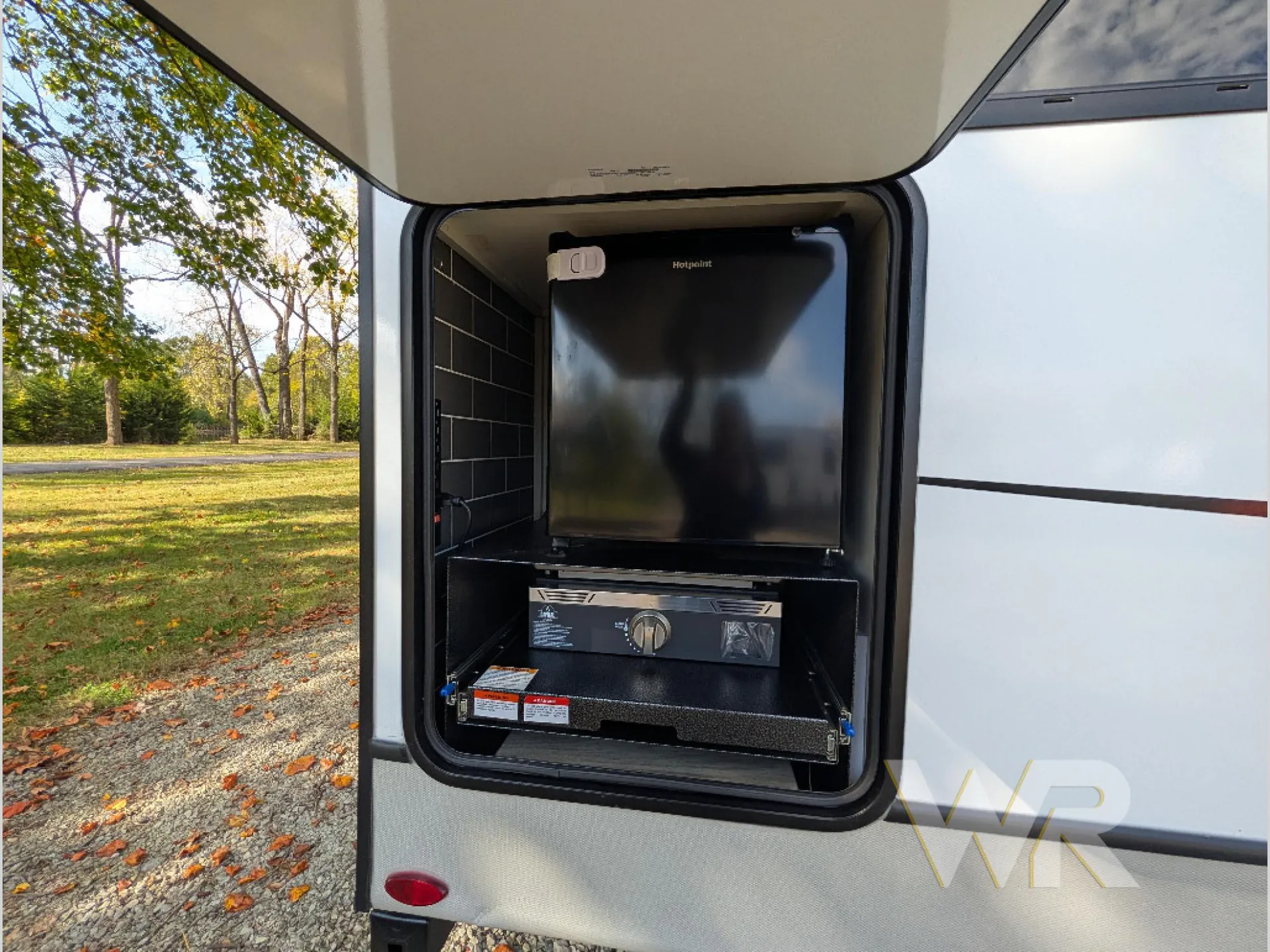 2025 Keystone Cougar Half-Ton 25MLE - Photo 3