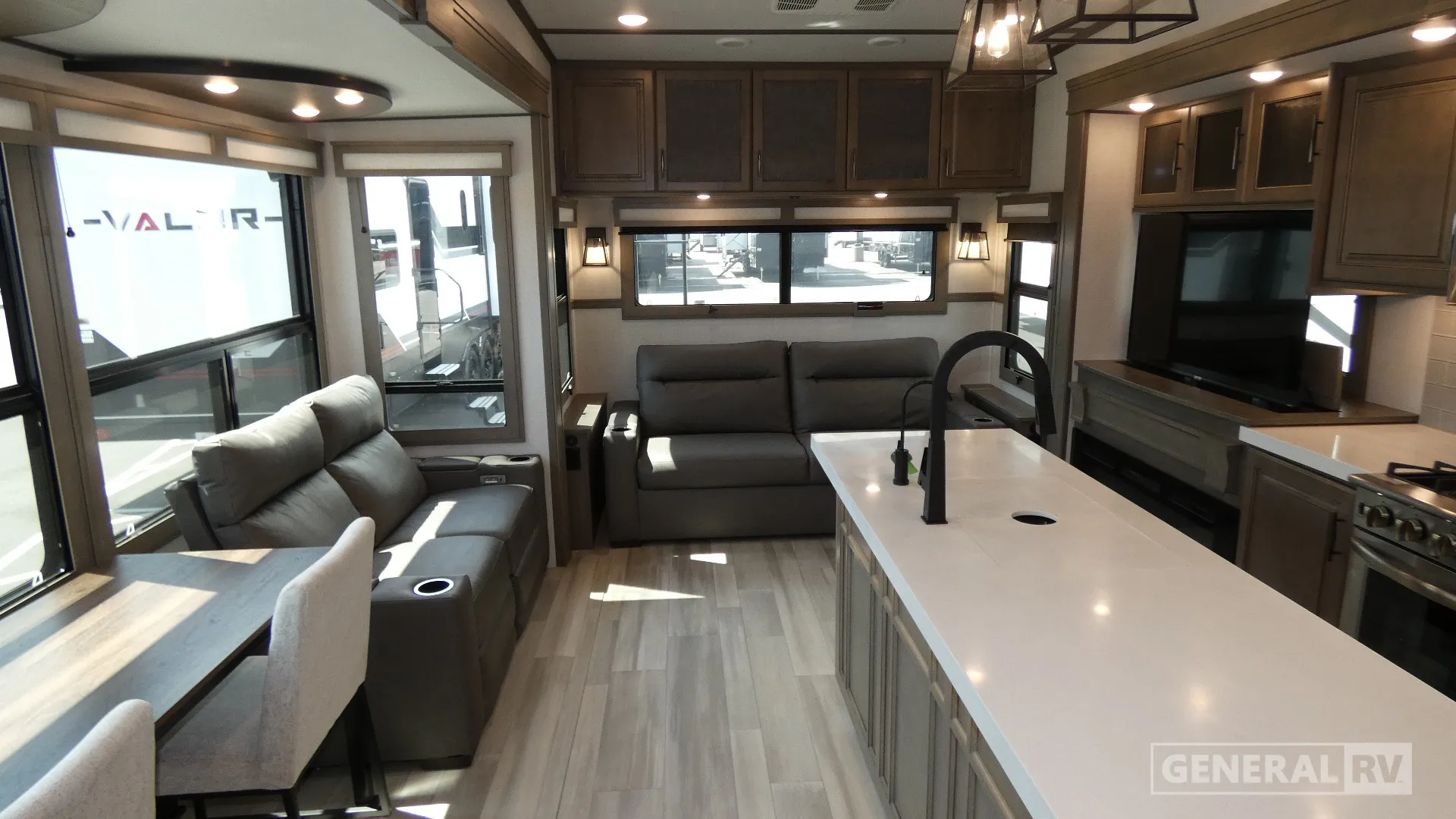 2023 Grand Design Solitude 310GK - Photo 3