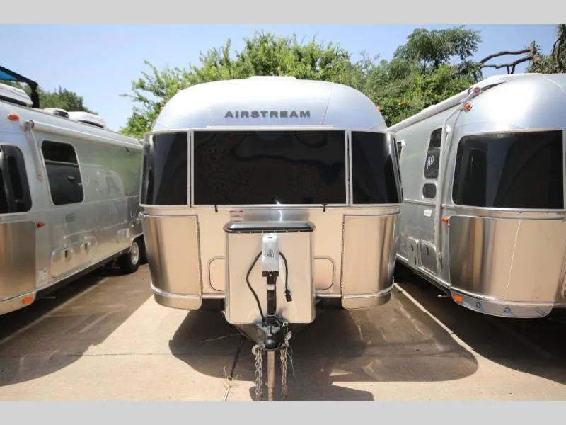 2019 Airstream Flying Cloud 27FB - Photo 3