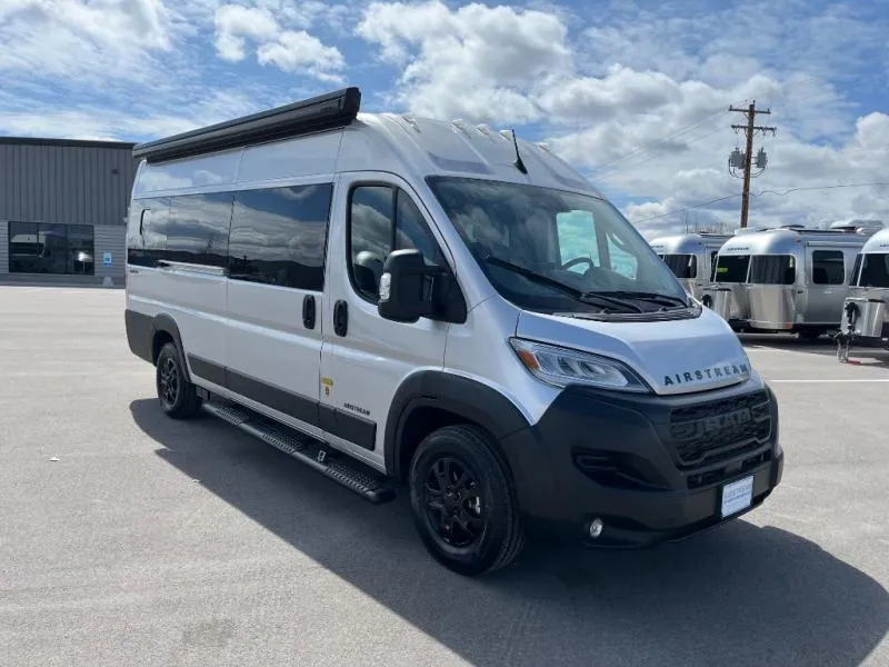 2026 Airstream Rangeline New    Std. Model - Main photo