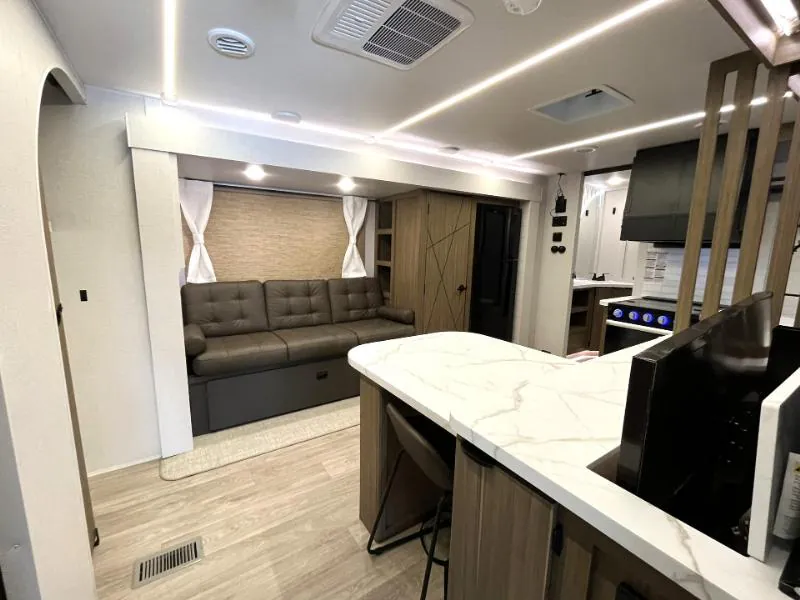 2026 Forest River Wildwood 300ICE, Photos photo 3