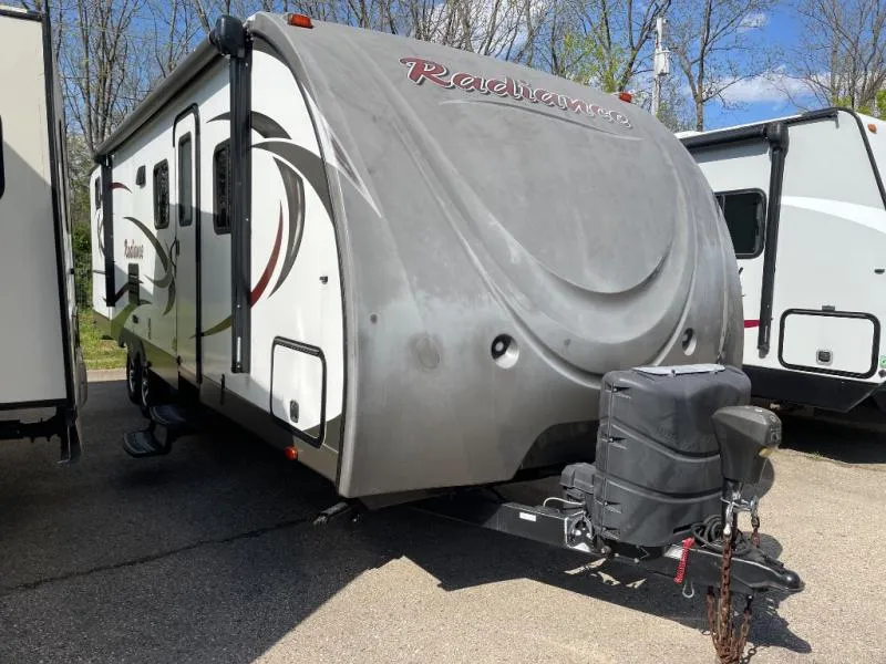 2015 Cruiser RV Radiance 28QBSS - Photo 2