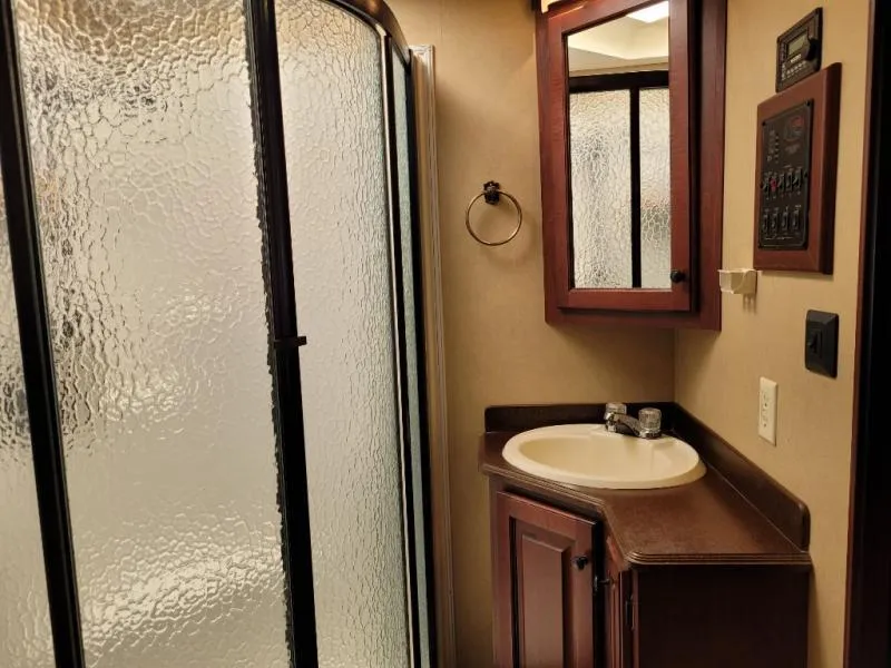 2013 Forest River Berkshire 390 FL, Photos photo 17