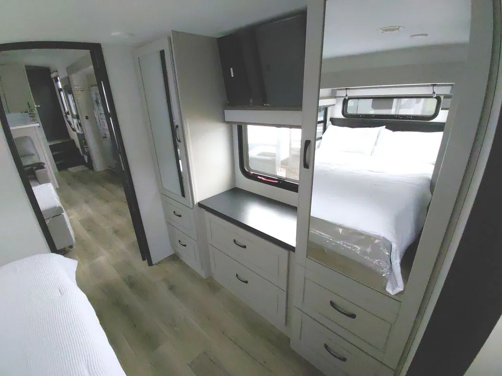 2026 Jayco North Point 395DSDB, Photos photo 40