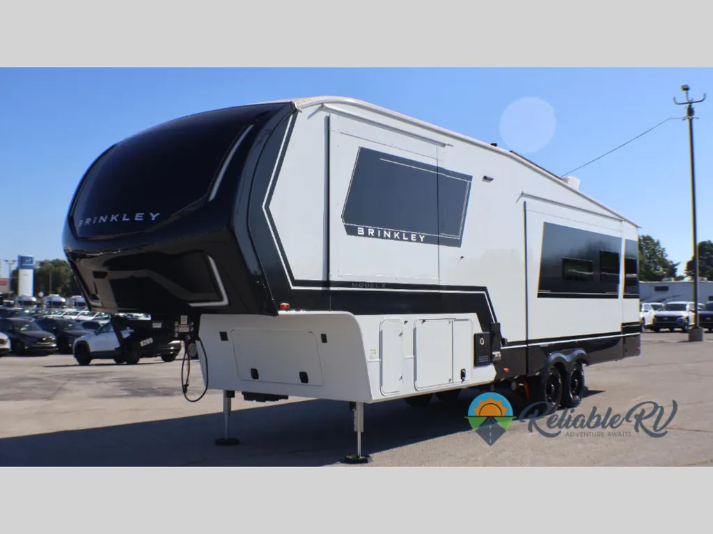 2026 Brinkley Model Z 3100, Photos photo 4
