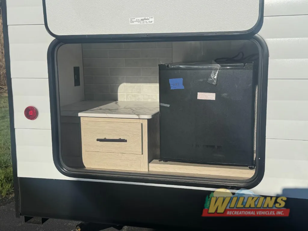 2026 Shasta RVs i-5 Edition 527BHS, Photos photo 26