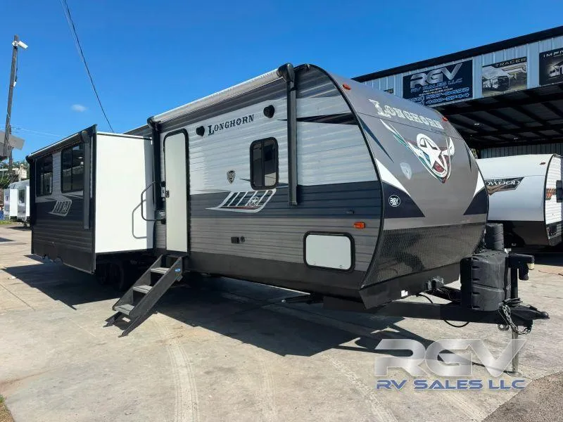 2020 CrossRoads RV Longhorn 333DB - Main photo