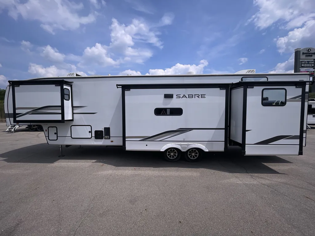 2025 Forest River Sabre 38DBL, Photos photo 4