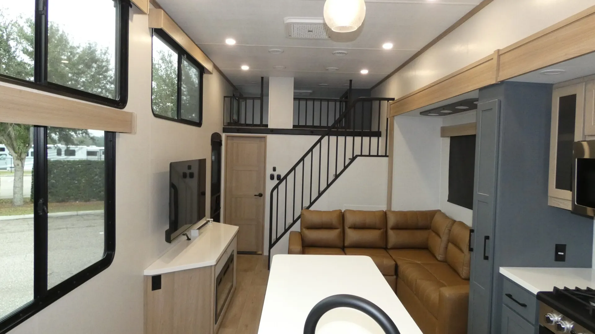 2026 Crossroads RV Hampton 410PVL - Photo 3