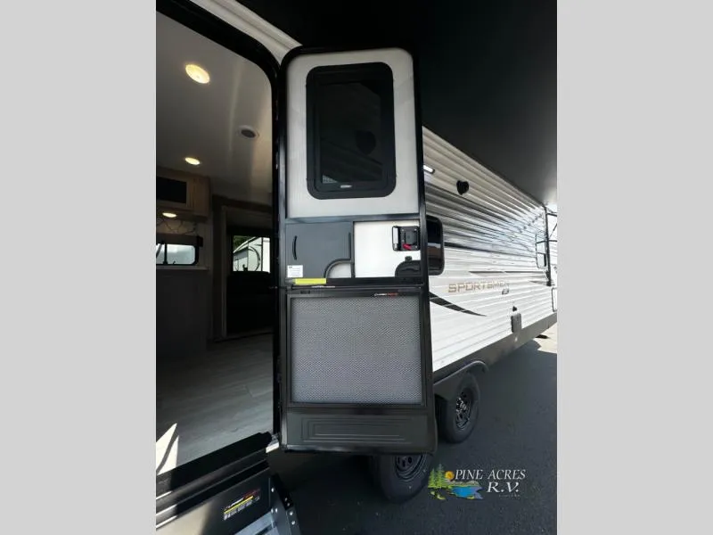 2025 KZ Sportsmen SE 241RKSE - Photo 4