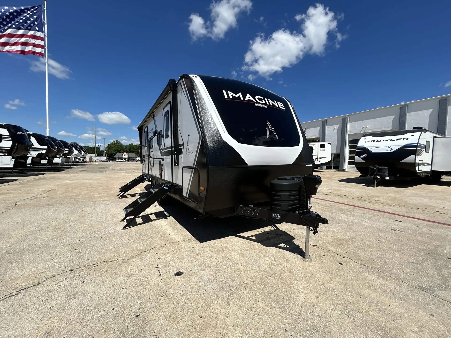2027 Grand Design Imagine 2300MK - Photo 2