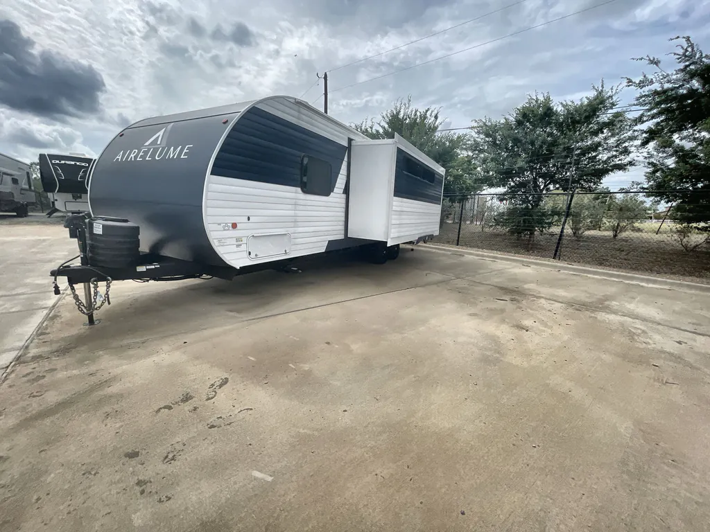 2026 Forest River Airelume 325, Photos photo 6