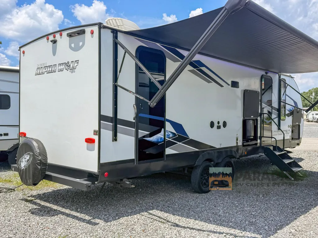 2024 Forest River Cherokee Alpha Wolf 26DBH, Photos photo 11