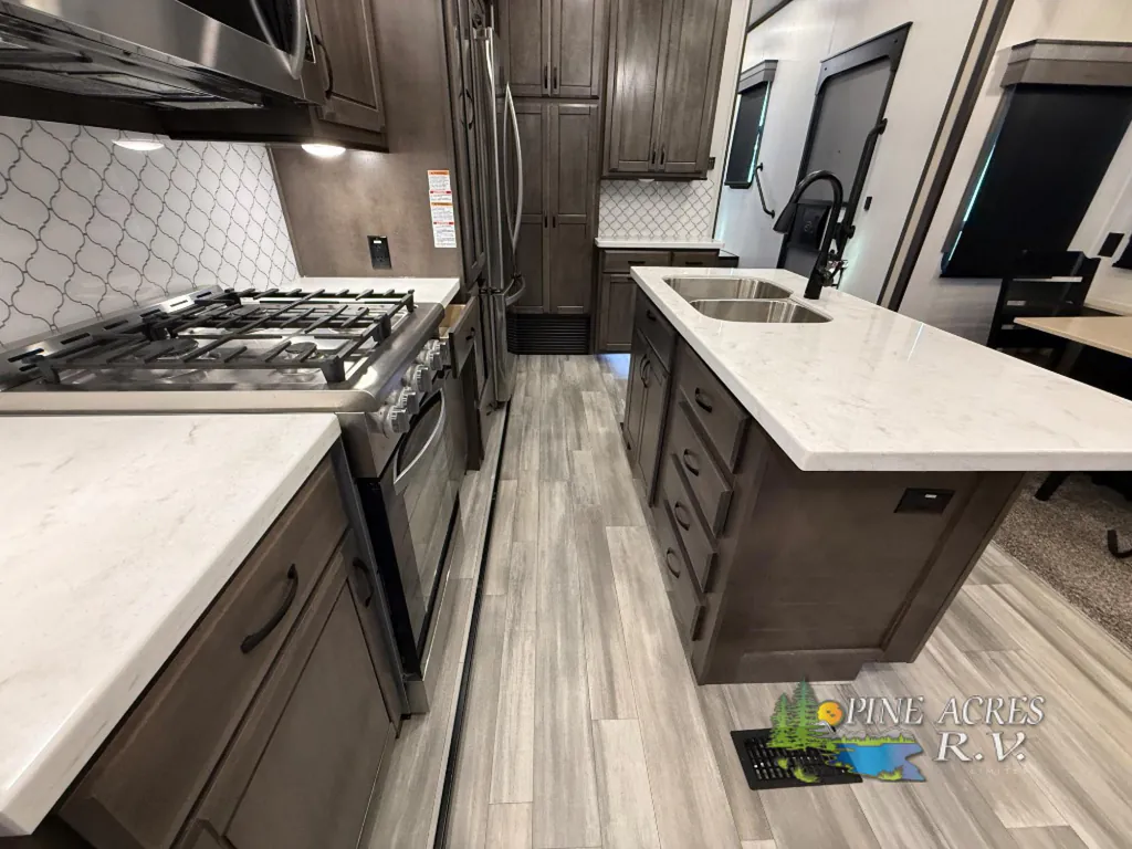 2022 Forest River Cedar Creek Champagne Edition 38EL, Photos photo 11
