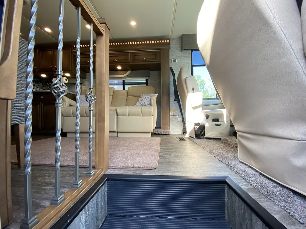 2019 Newmar Bay Star Sport 3226, Photos photo 3