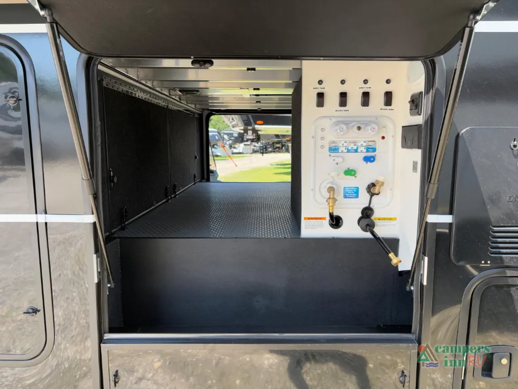 2026 Brinkley Model G 4100, Photos photo 53