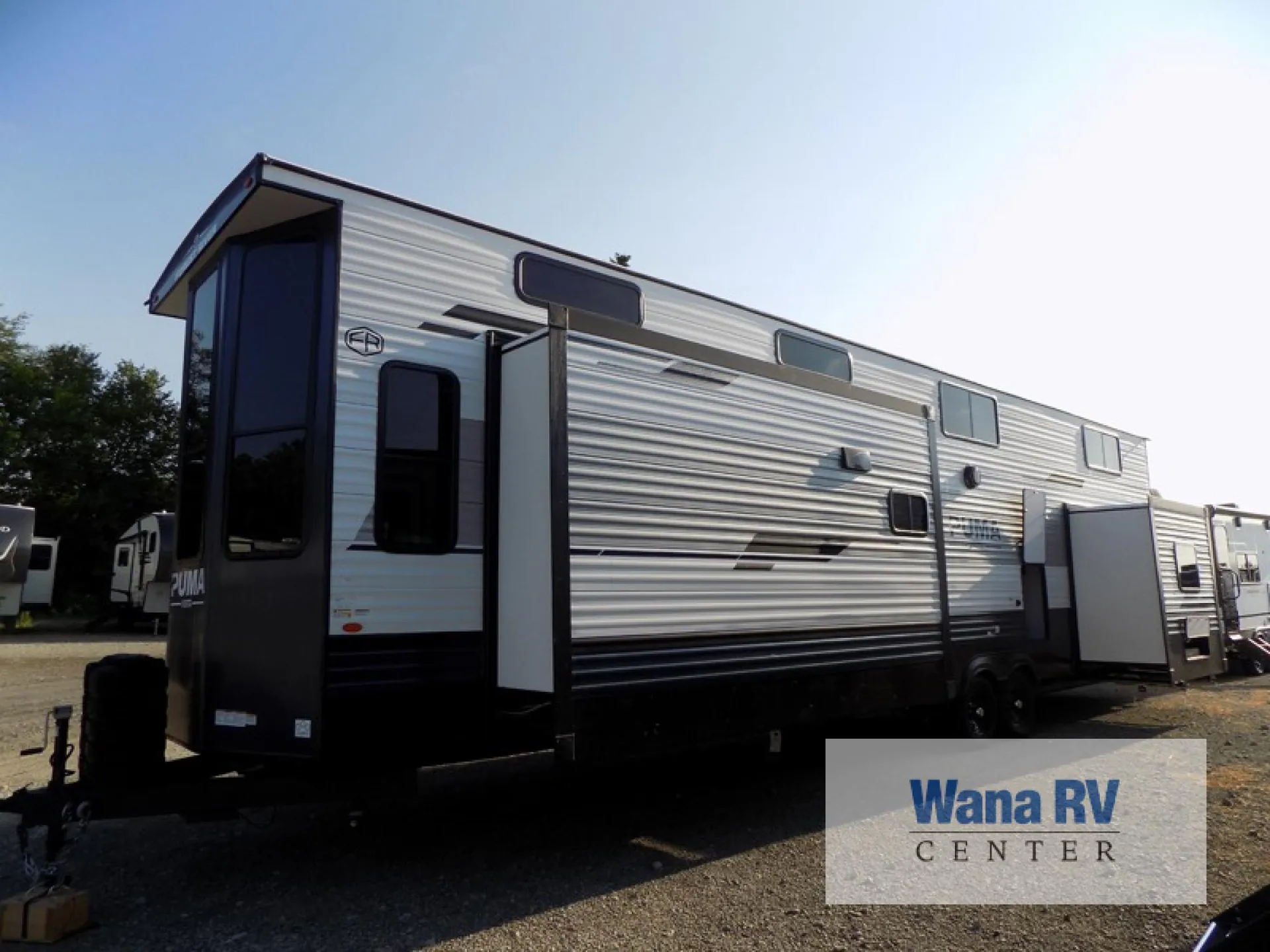 2027 Forest River Puma Vista 402LFT - Photo 4