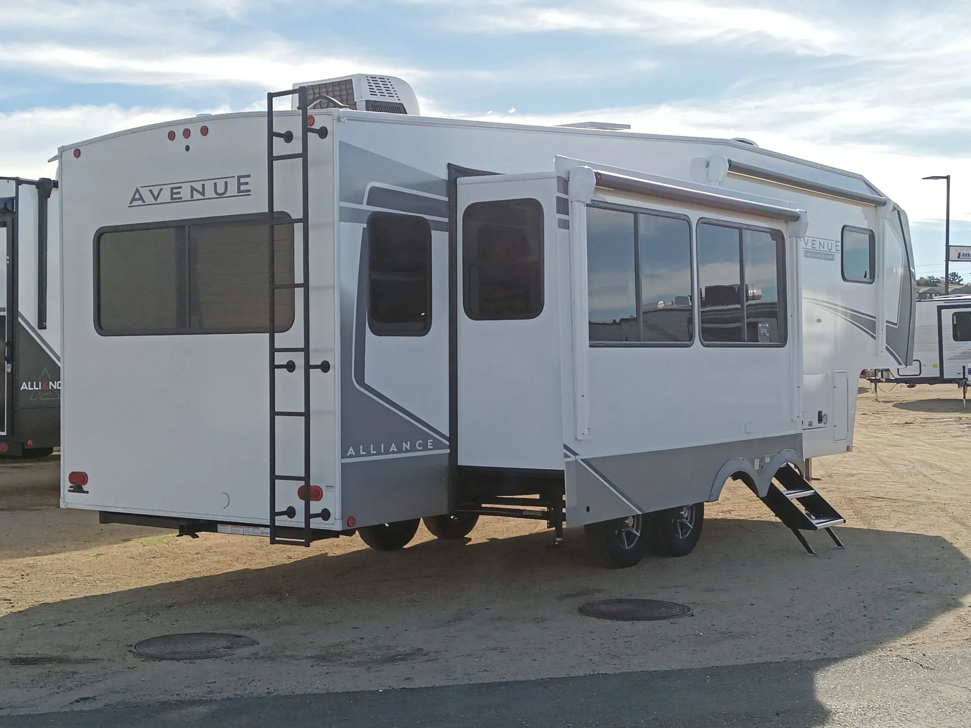 2026 Alliance RV Avenue 29RL - Photo 2