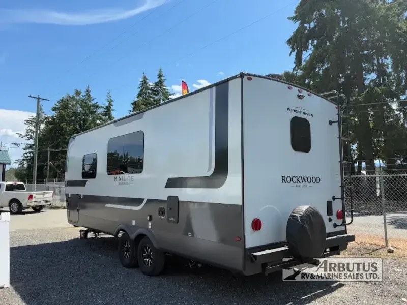 2027 Forest River RV Rockwood Mini Lite 2524FBT - Photo 4