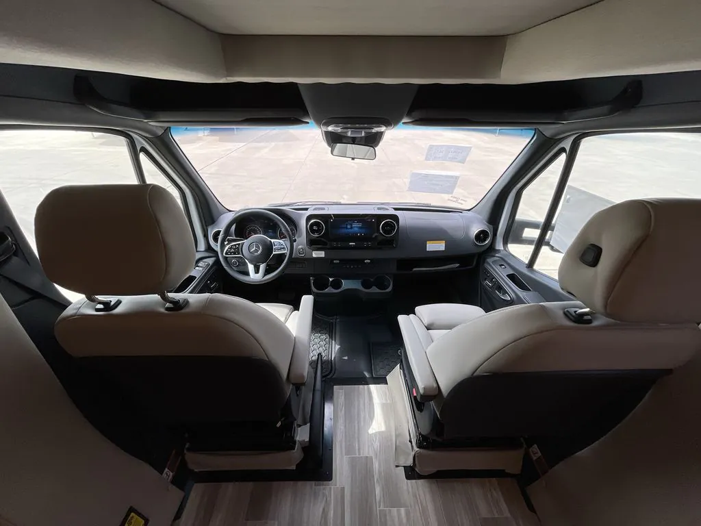 2026 Tiffin Wayfarer 25 XRW, Photos photo 12