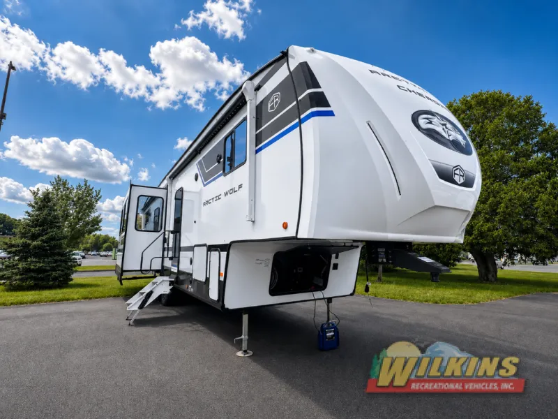 2026 Forest River Cherokee Arctic Wolf 289PANO - Photo 2