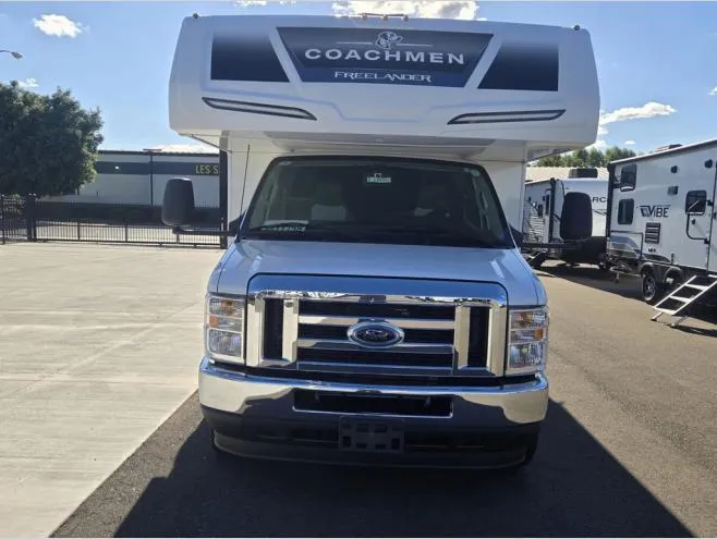 2025 Coachmen Freelander 22XG - Ford 350 - Photo 3