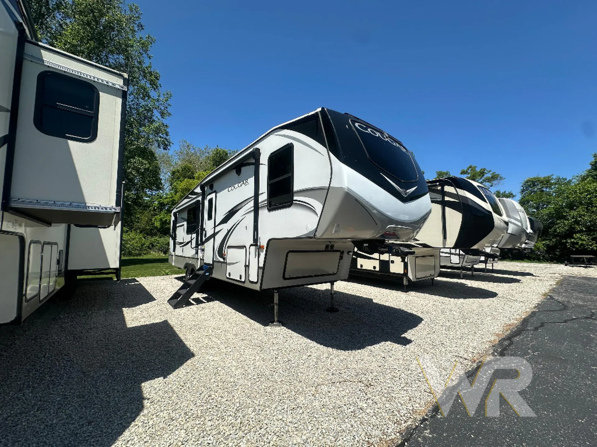 2020 Keystone Cougar 302RLS - Photo 2