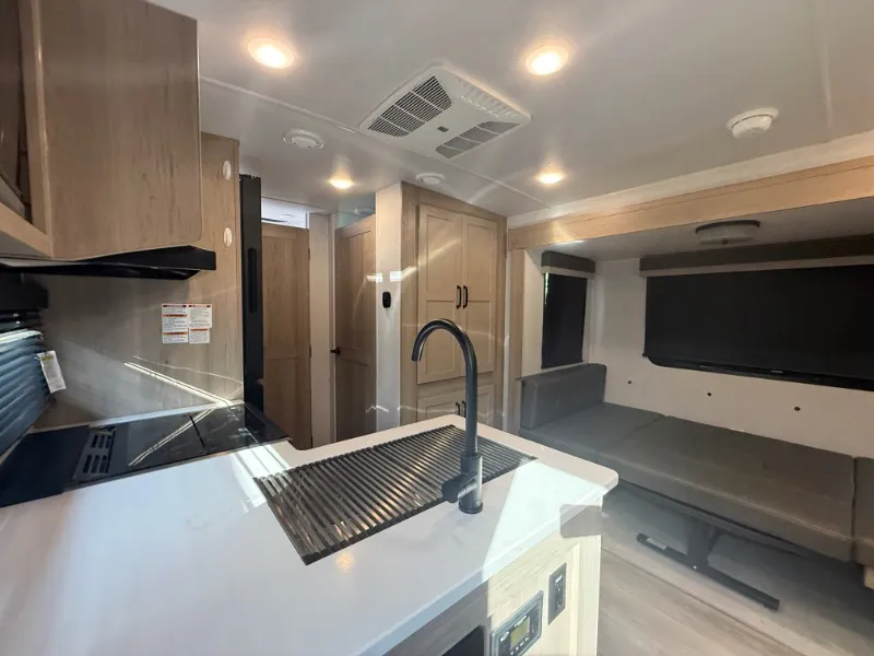 2025 Forest River Rockwood Mini Lite 2513S - Photo 4
