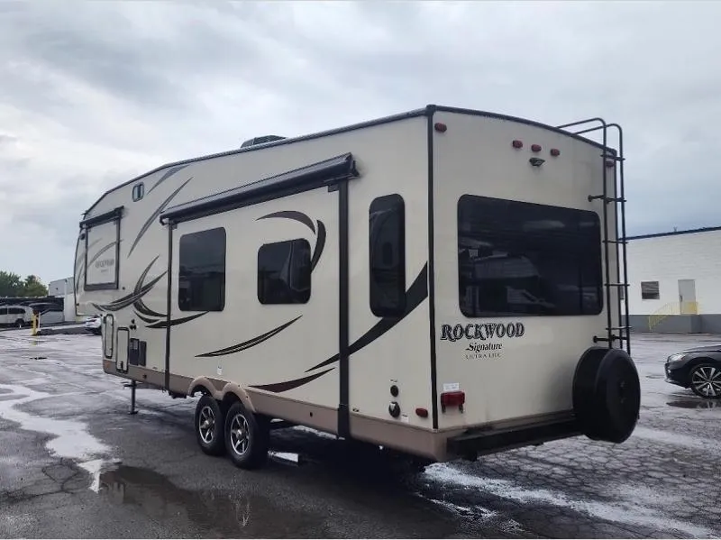 2017 Forest River RV Rockwood Signature Ultra Lite 8288WS - Photo 3