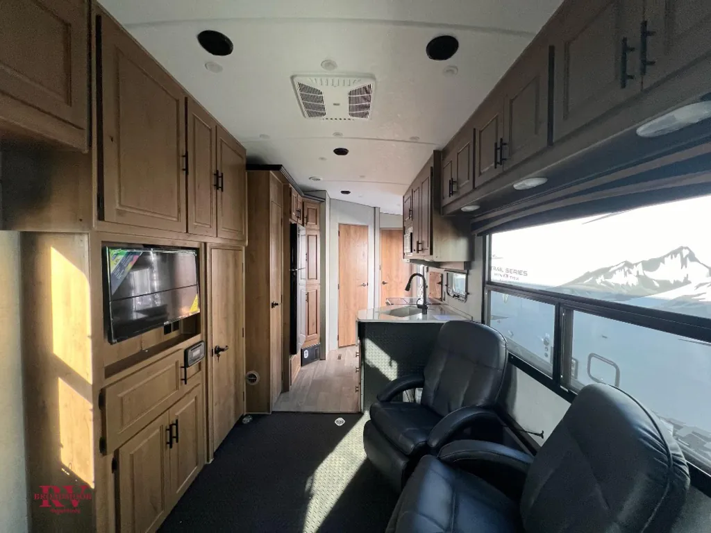 2027 Outdoors RV Trail Series 29TRX, Photos photo 13