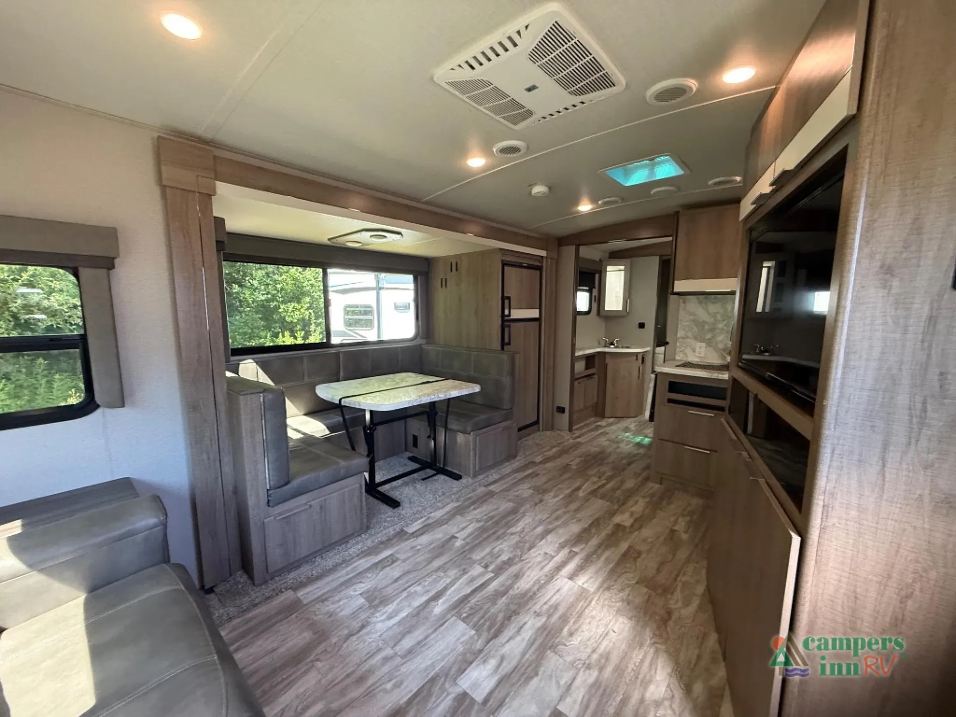 2020 Grand Design Imagine 2500RL - Photo 3