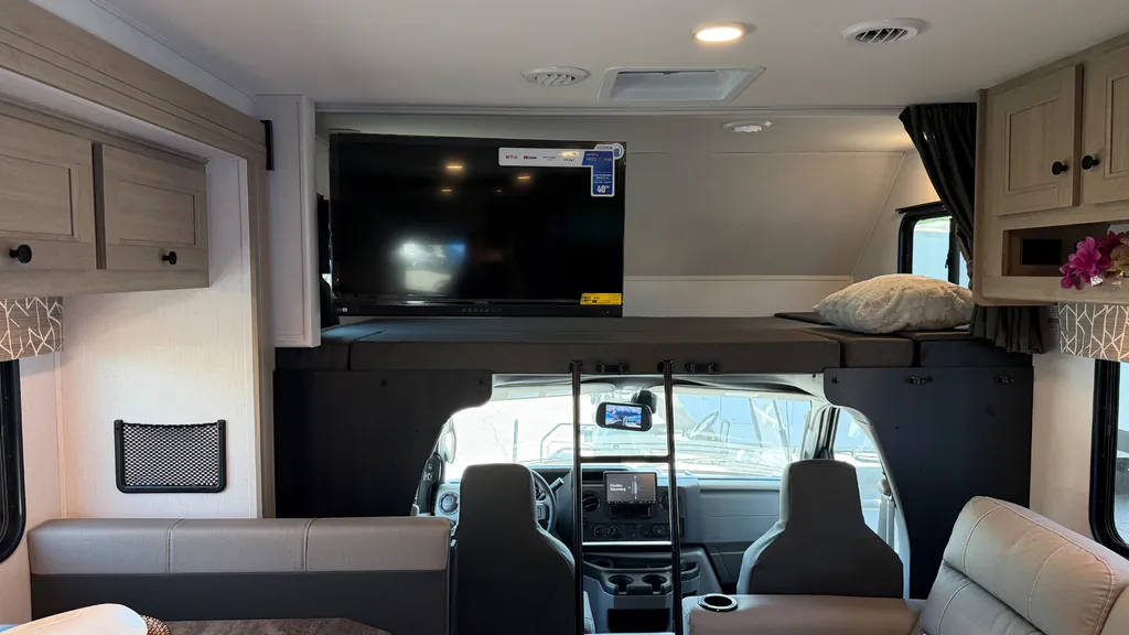 2026 Forest River Sunseeker 3050S, Photos photo 25