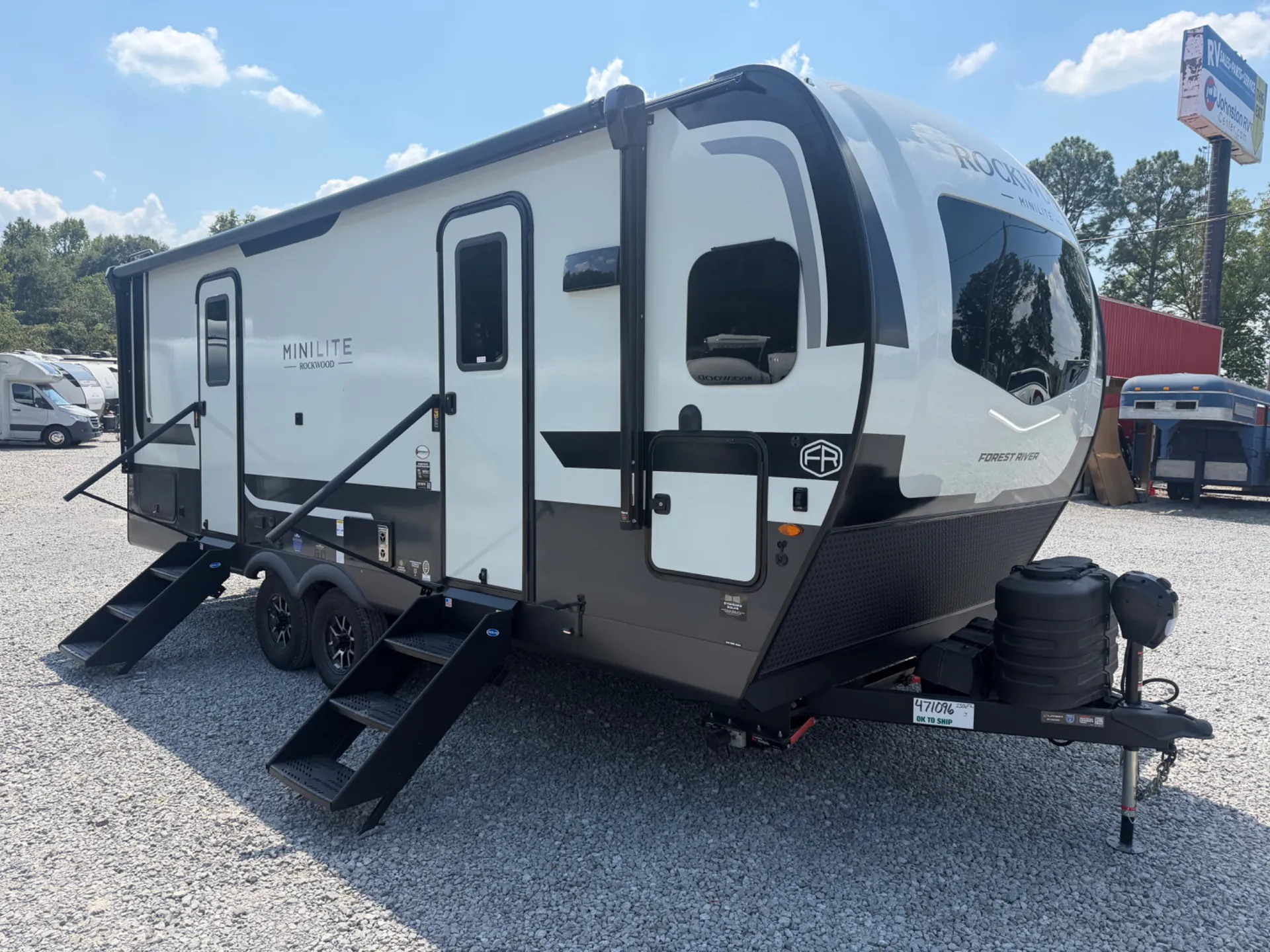2027 Forest River Rockwood Mini Lite 2506FK