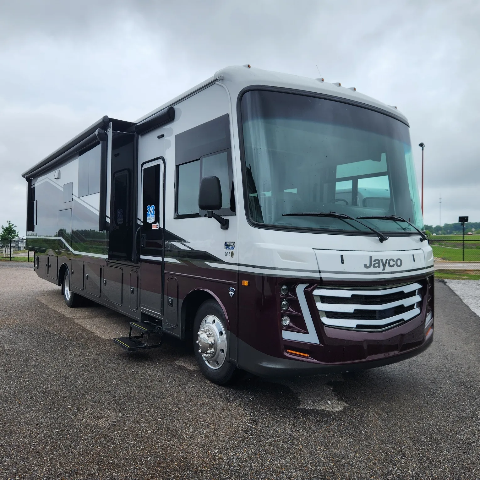 2027 Jayco Precept 36C - Photo 2