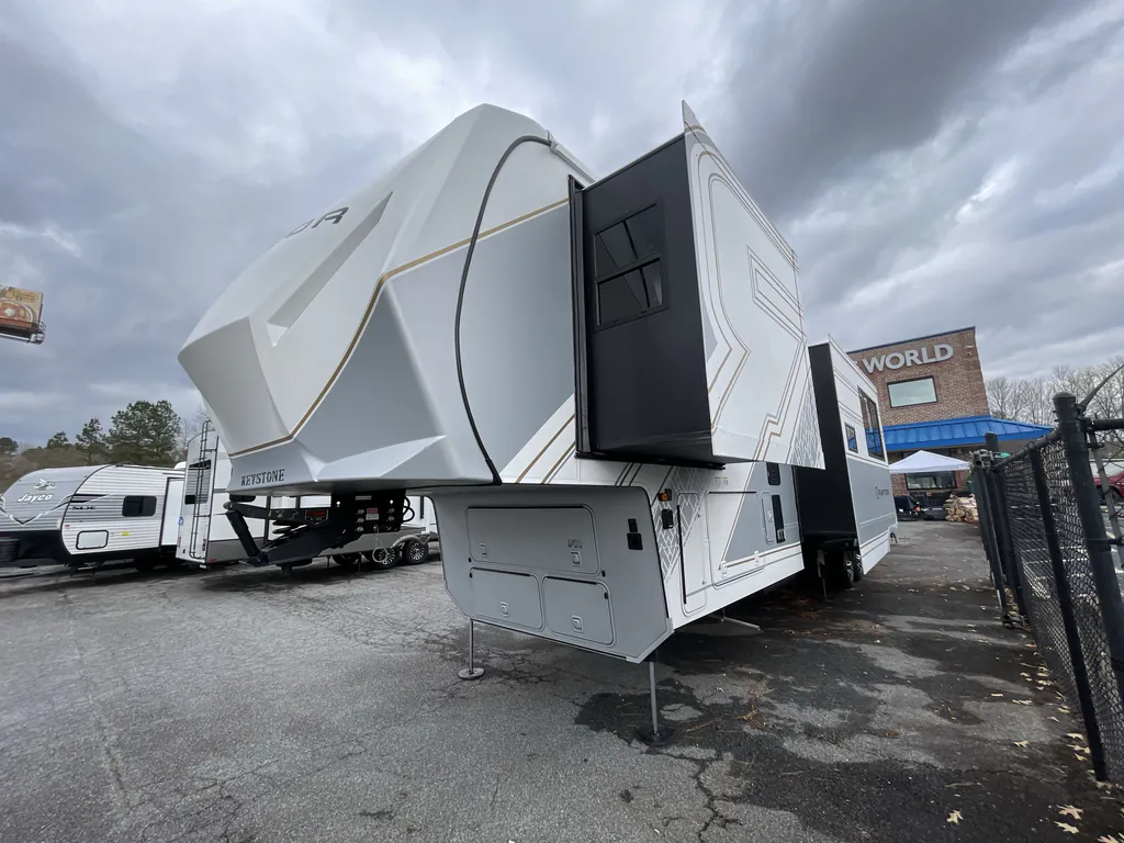 2026 Keystone Raptor 441, Photos photo 5