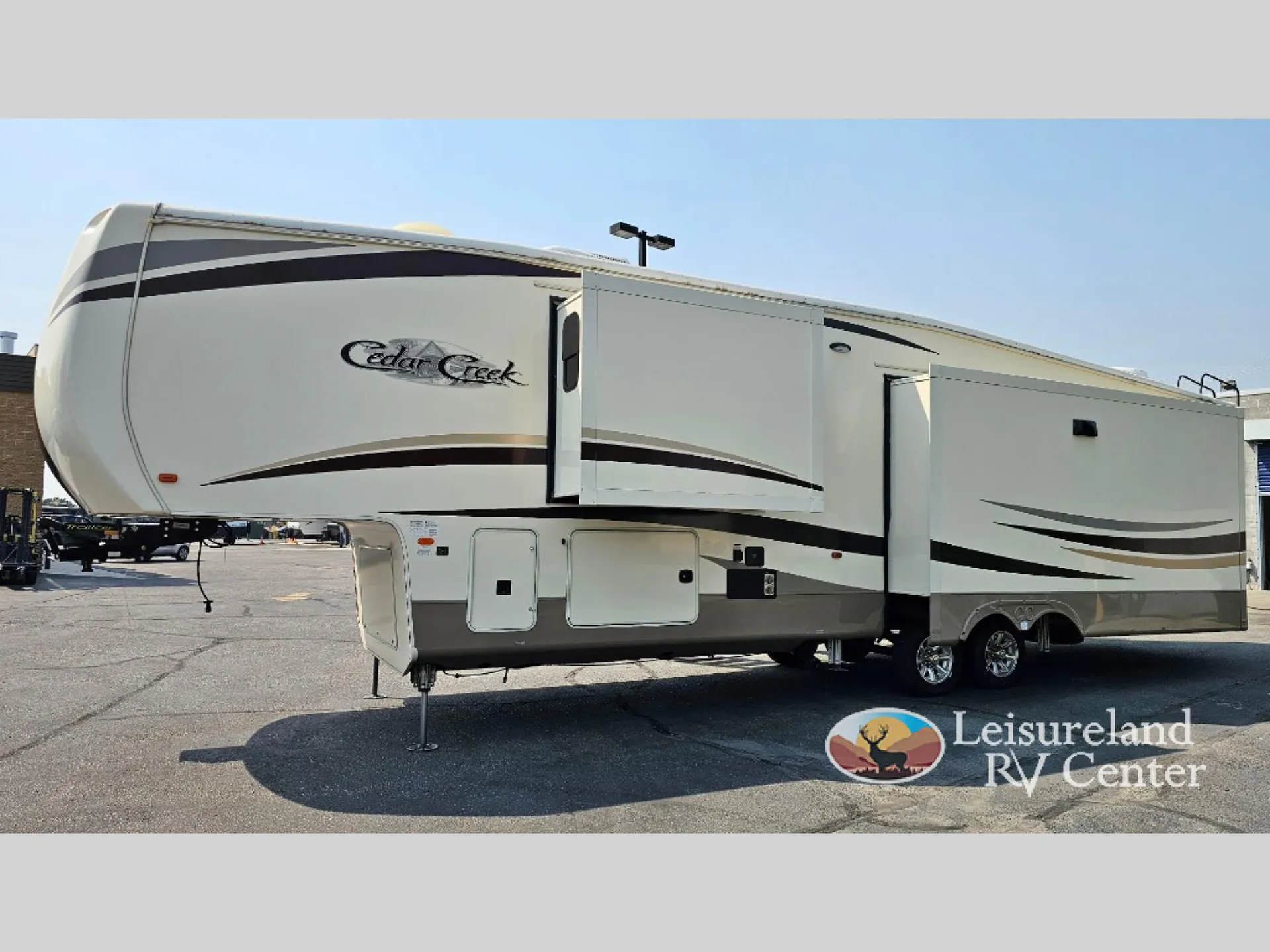 2018 Forest River Cedar Creek Hathaway Edition 38FBD