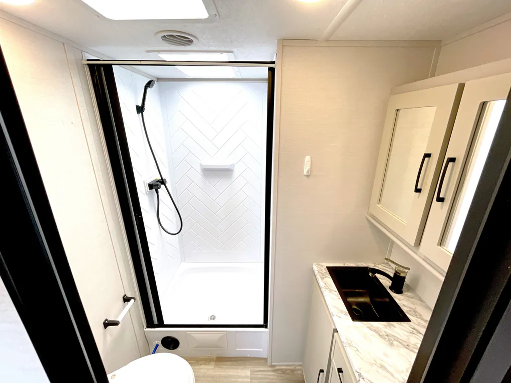 2025 Forest River Vibe 3400BH, Photos photo 24