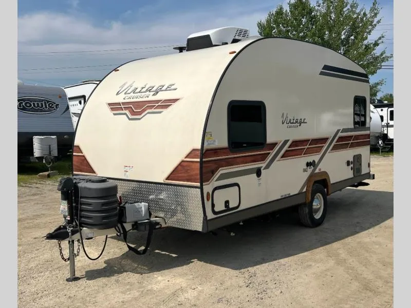 2024 Gulf Stream Vintage Cruiser 17RWD - Photo 3