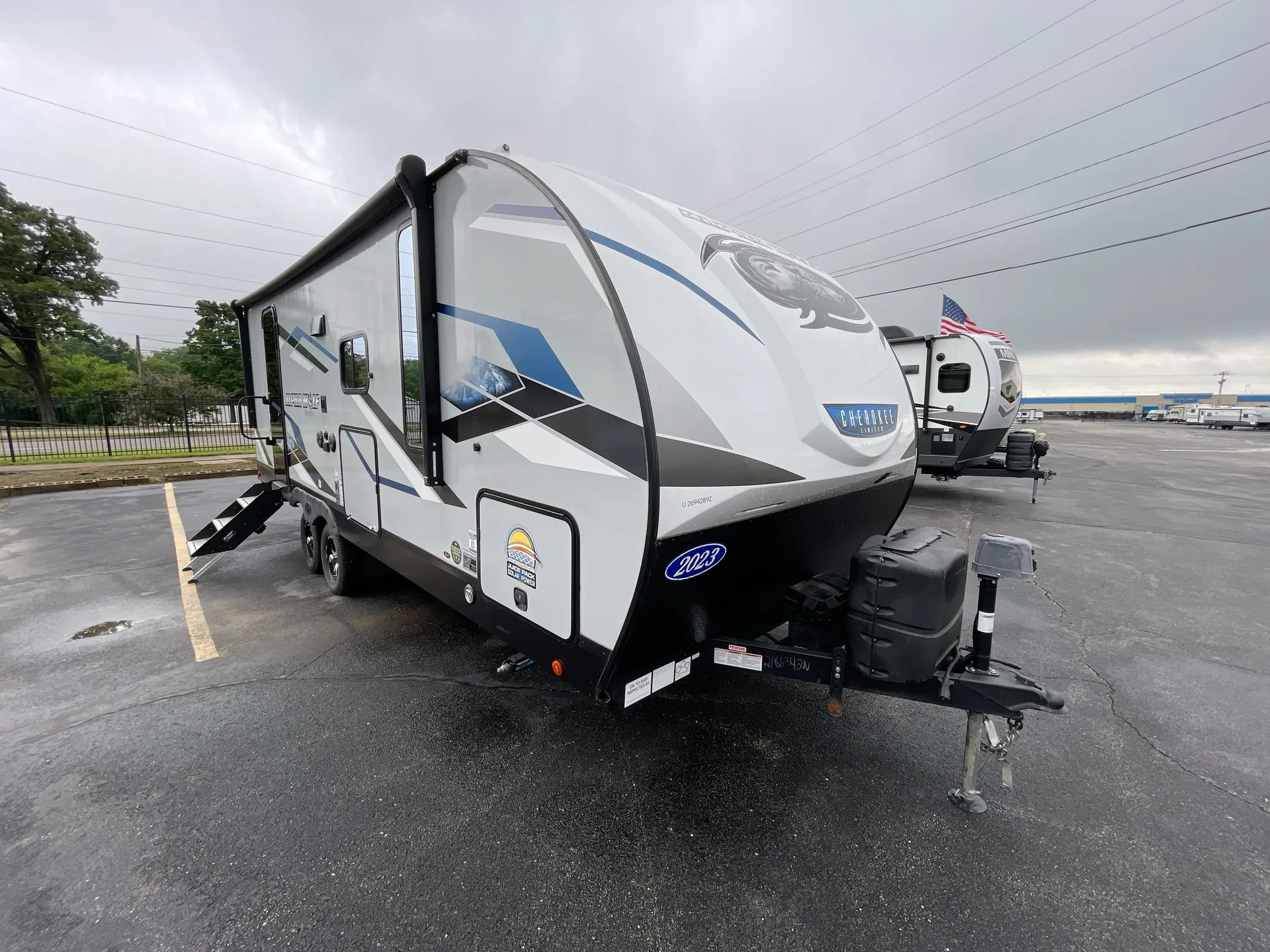 2023 Forest River Cherokee Alpha Wolf 22SW-L