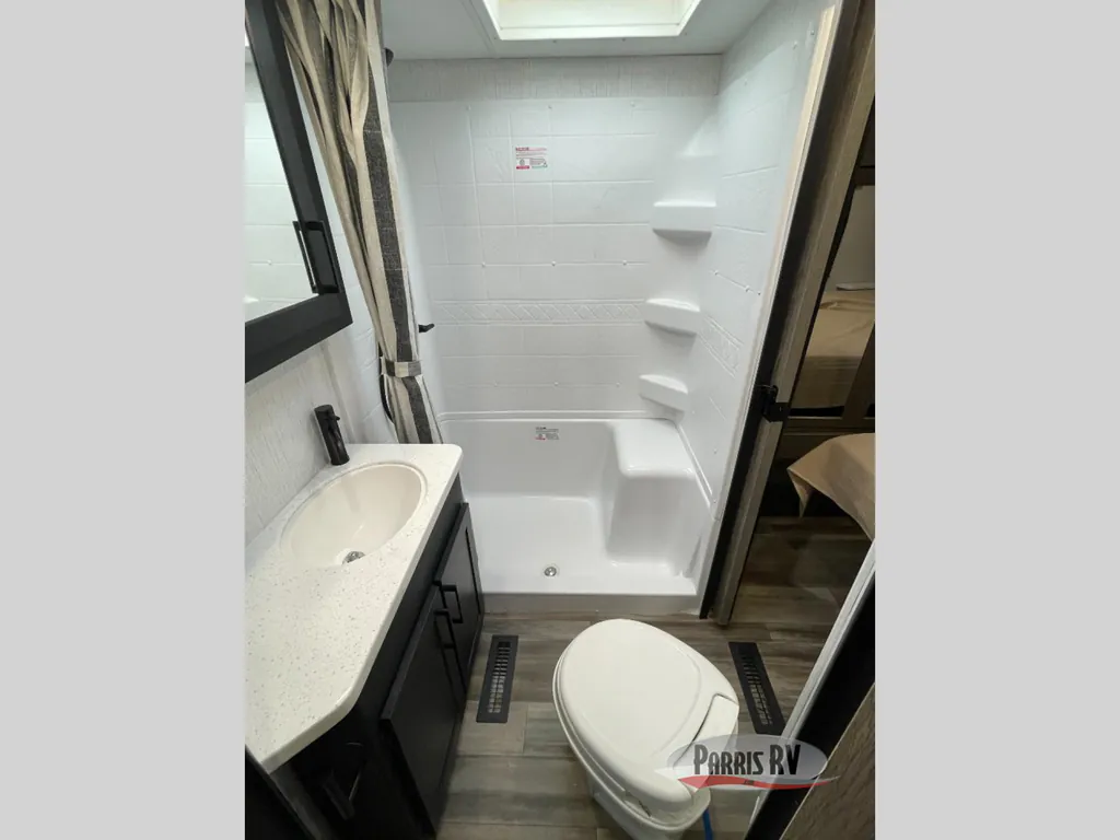 2022 Heartland Gravity 3550, Photos photo 32