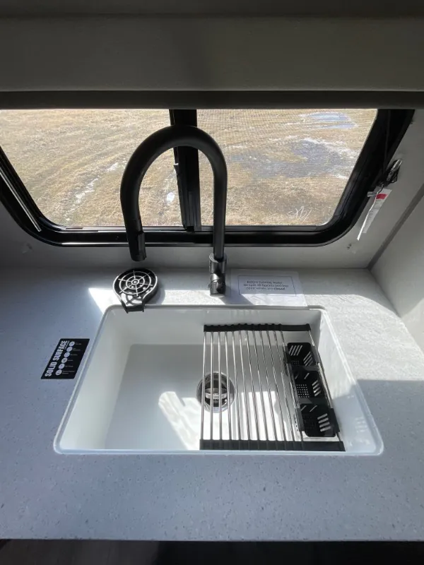 2026 Coachmen Catalina Legacy Edition 323MAZE, Photos photo 16