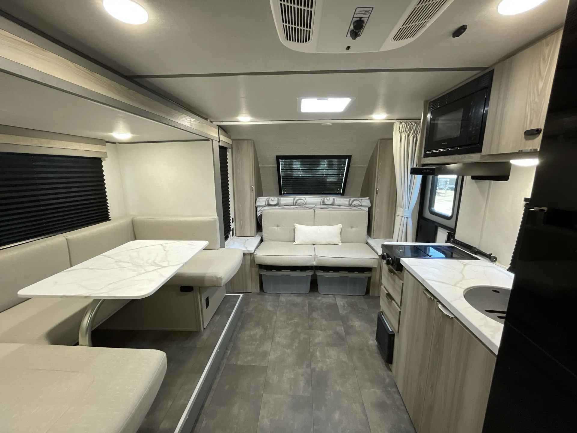 2025 Forest River Salem FSX 178BHSK — living area main