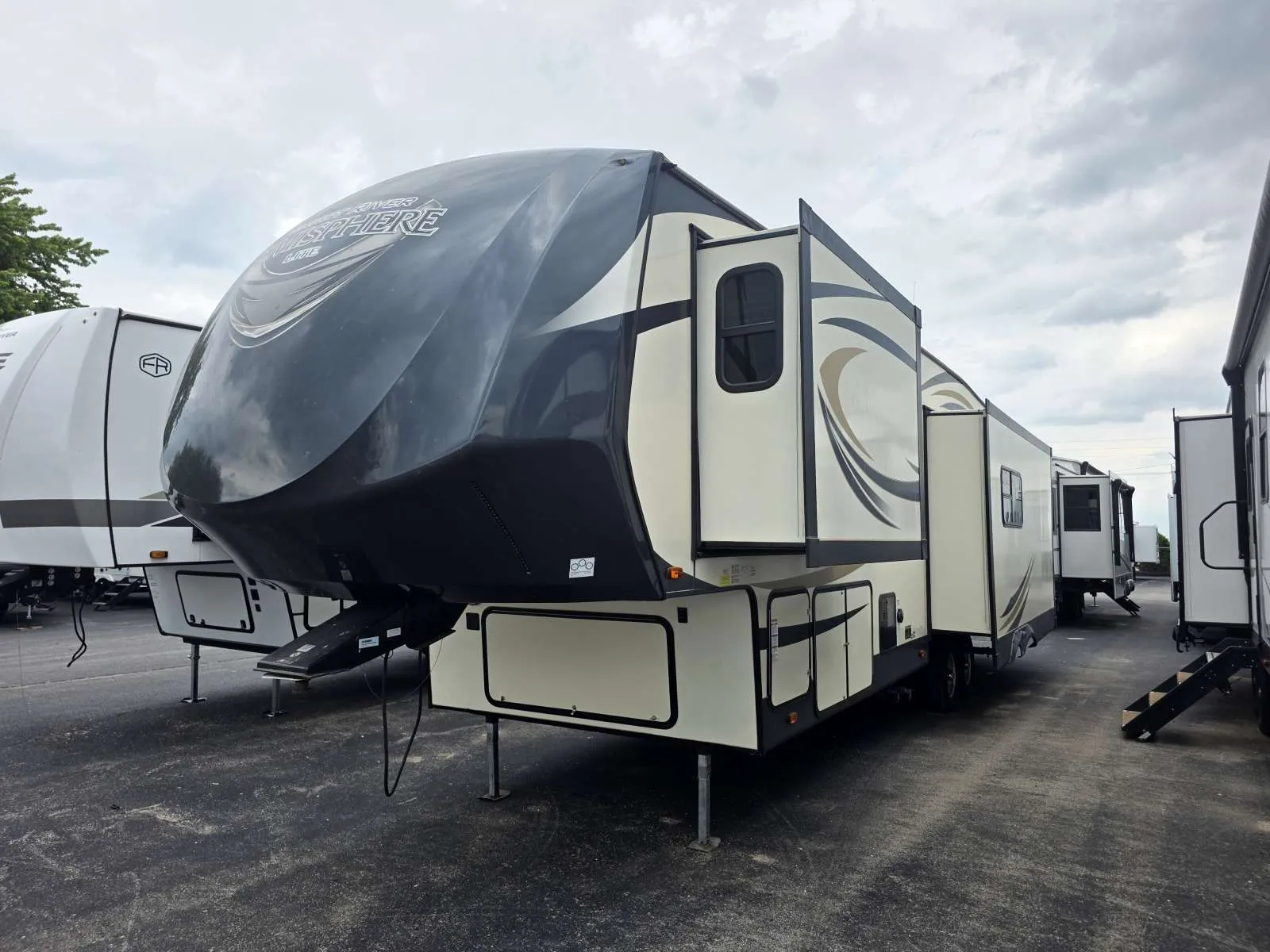 2016 Forest River Salem Hemis Lite 346RK - Photo 3