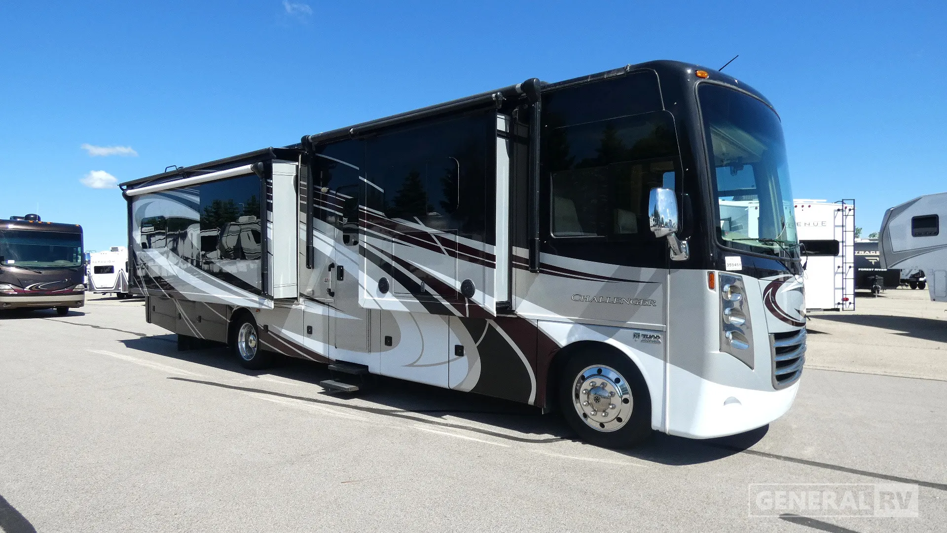 2017 Thor Motor Coach Challenger 37KT - Photo 2